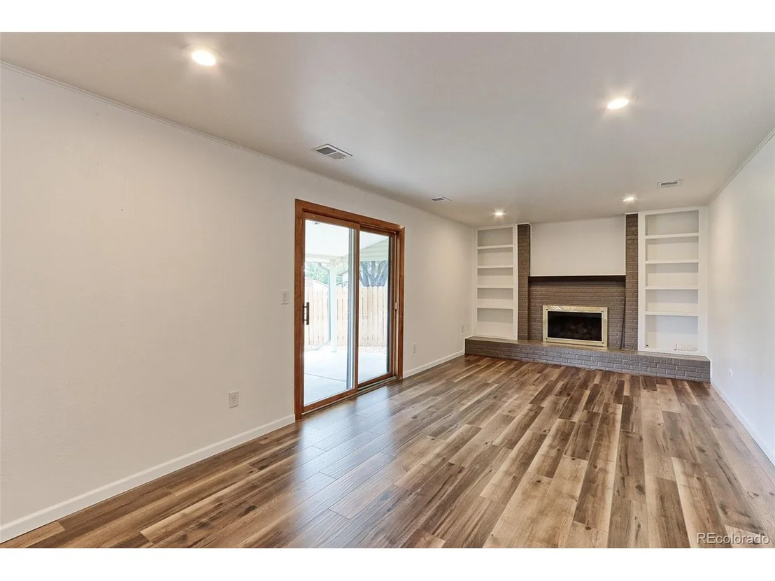 Photo of 3296 E 115th Dr