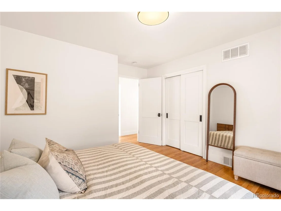 Photo of 415 Forest St
