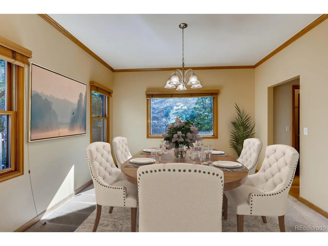 Photo of 2000 Emerald Dr