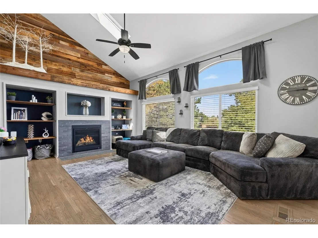 Photo of 9924 Silver Maple Way