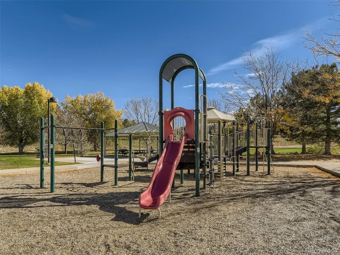 Photo of 10011 Mackay Dr