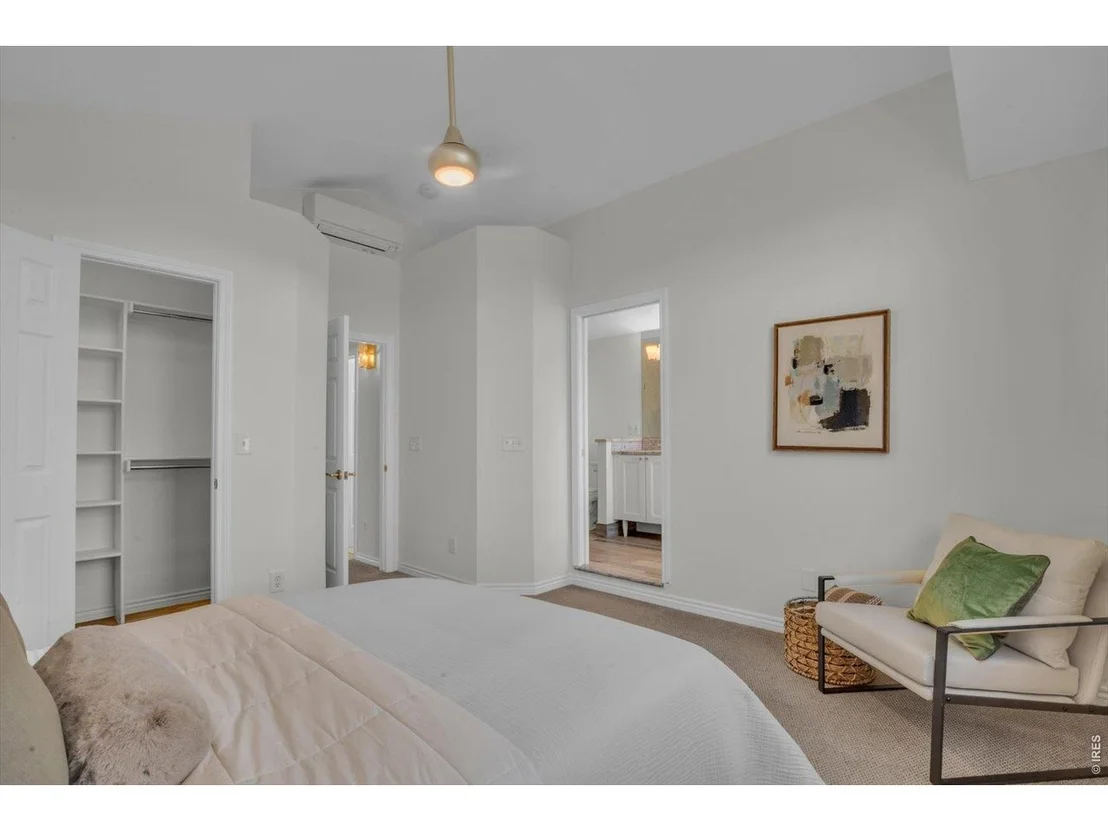 Photo of 4874 Dakota Blvd
