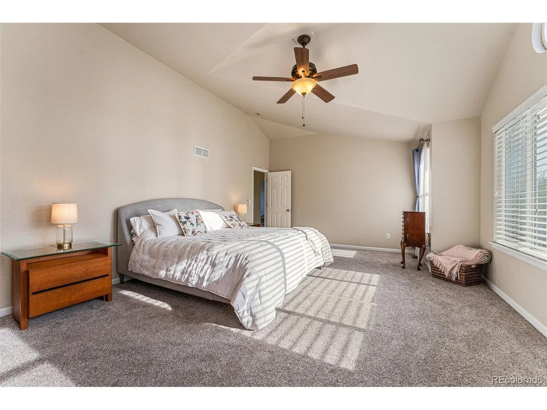 Photo of 321 Driftwood Cir