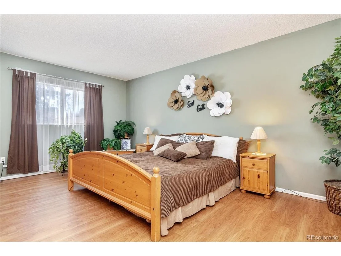 Photo of 1001 Harrison Dr
