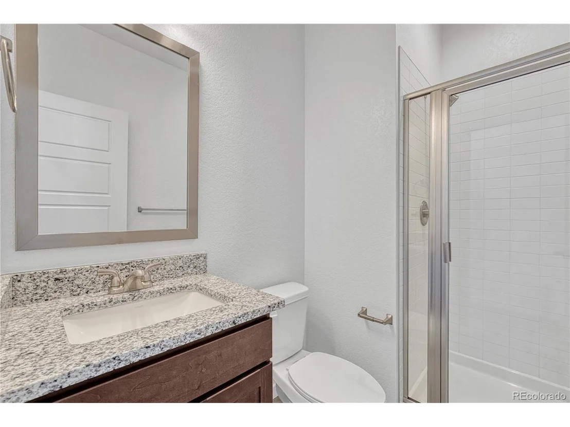 Photo of 246 Mohawk Cir