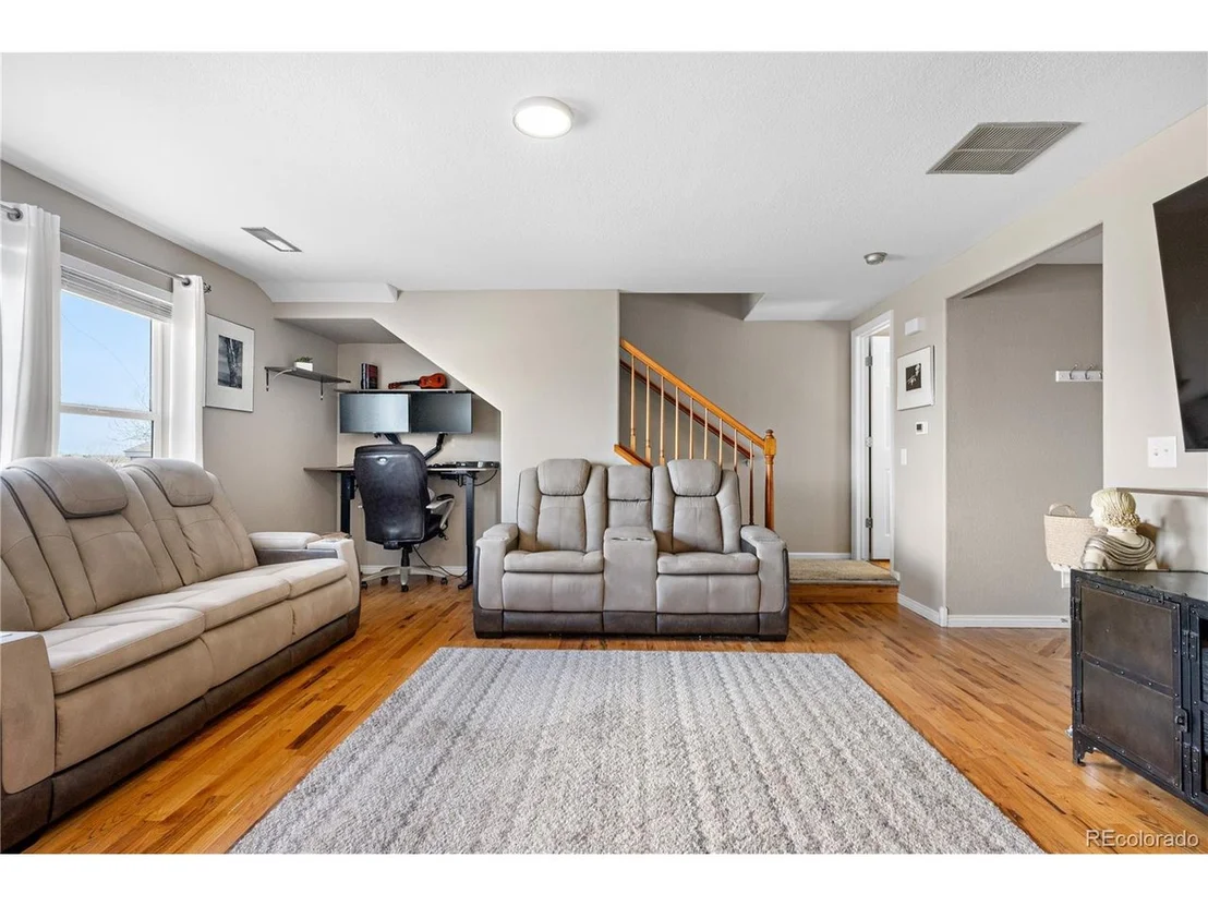 Photo of 768 Willow Dr