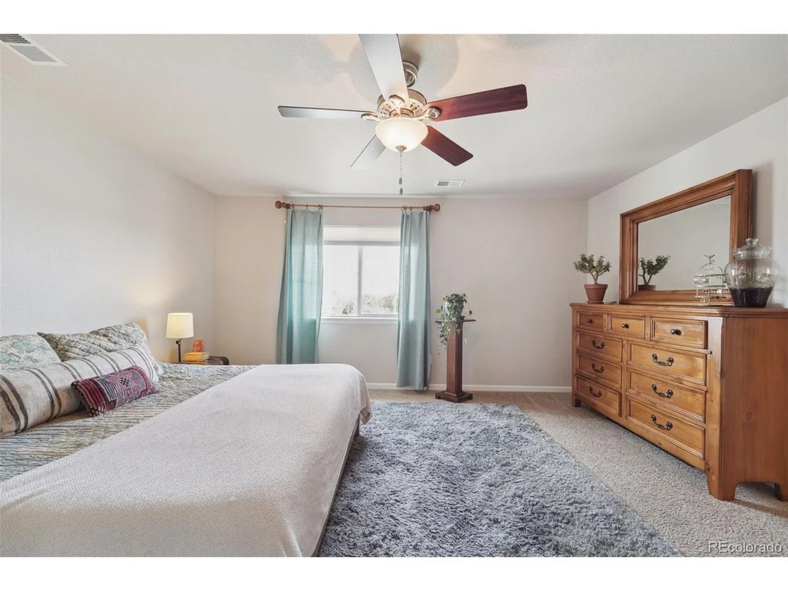 Photo of 1109 Crescent Dr