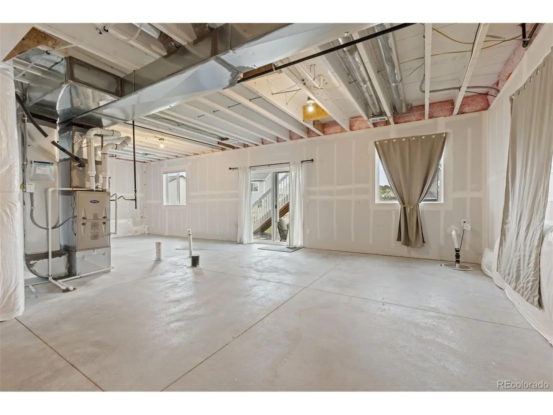 Photo of 5388 Riverbend Ave