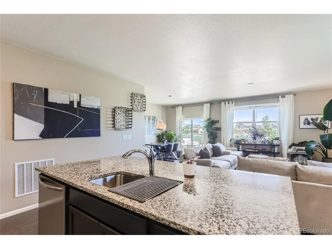 Photo of 1617 Clarendon Dr