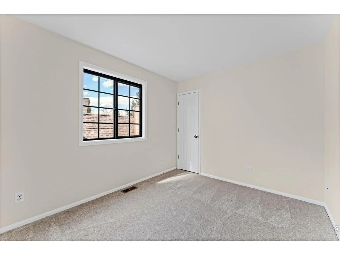 Photo of 4848 Baldwin Pl