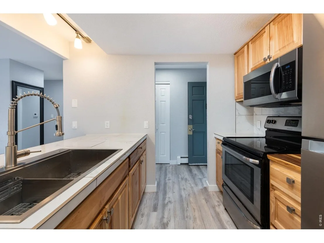 Photo of Unit 77 at 3275 34th St