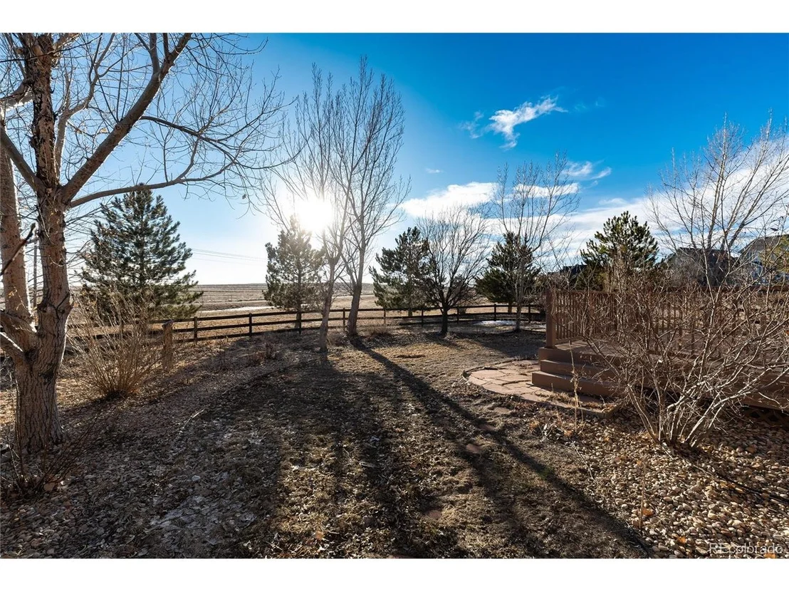 Photo of 1120 Antelope Dr W