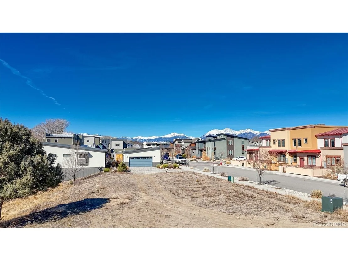 Photo of 313 Two Rivers Rd