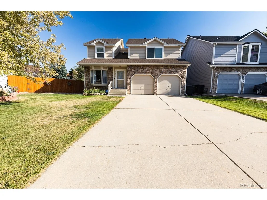 Photo of 3816 E 130th Cir