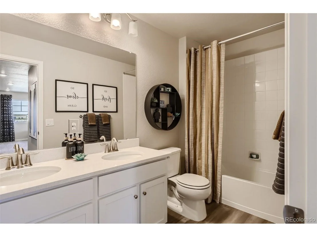 Photo of 1402 Bloom St