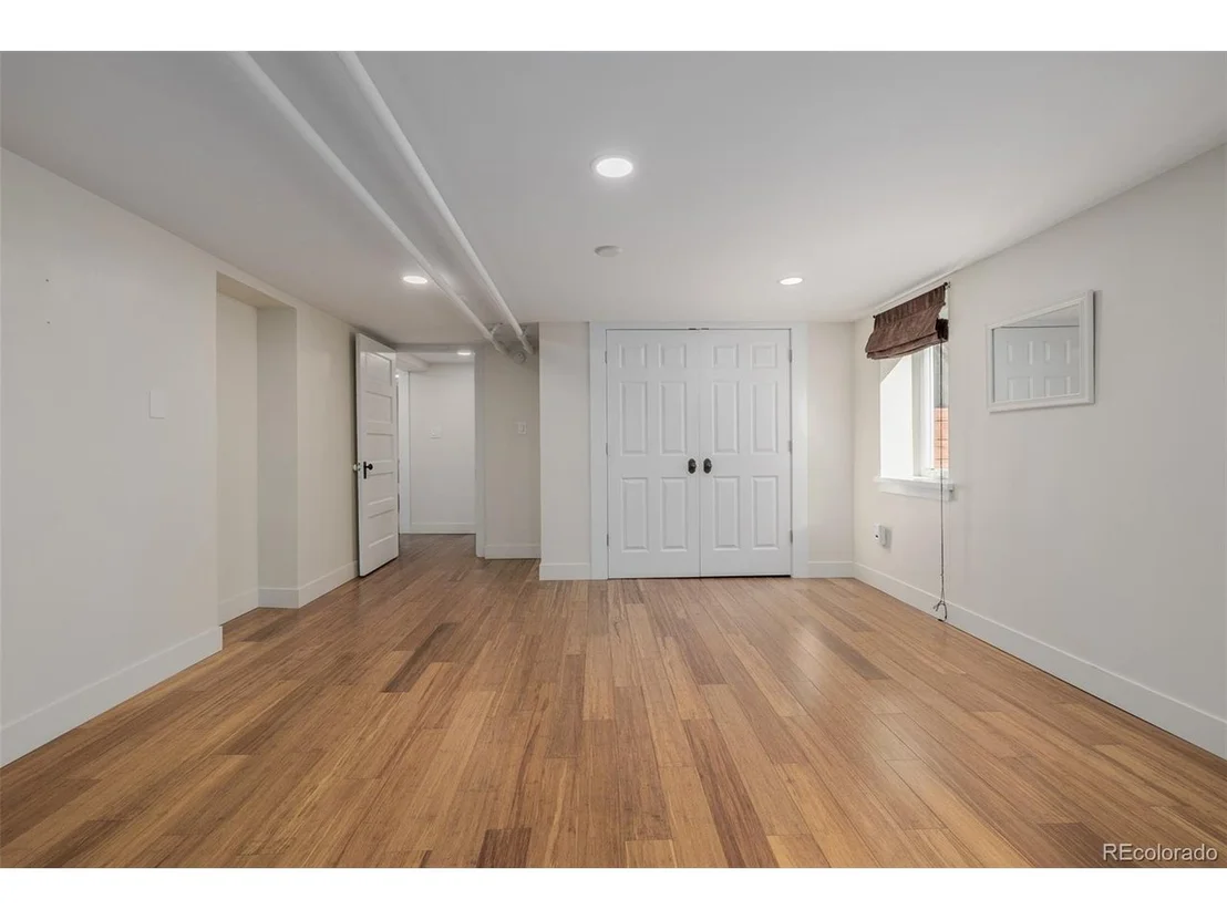 Photo of 2582 Eudora St
