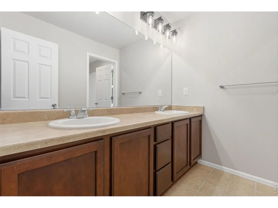 Photo of 600 Botley Dr