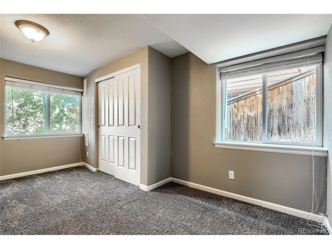 Photo of 5289 Windflower Ln