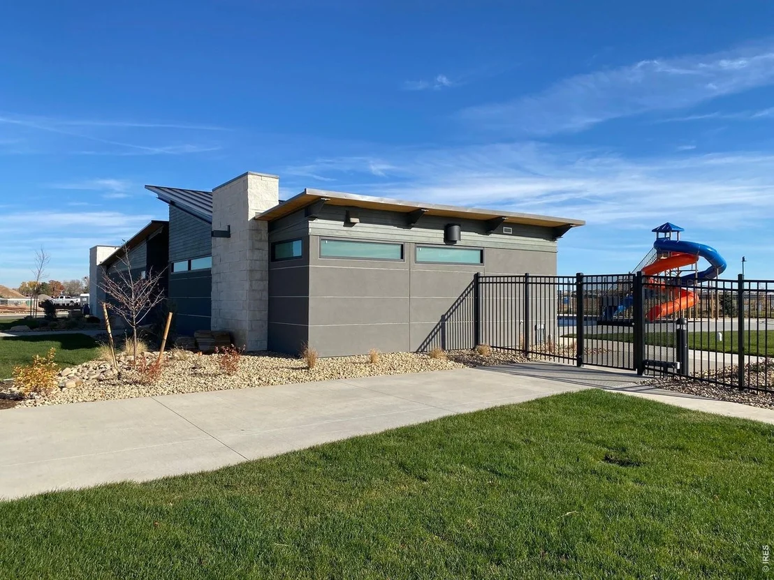 Photo of 6087 Red Barn Rd