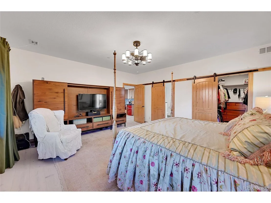 Photo of 14564 Reserve Rd