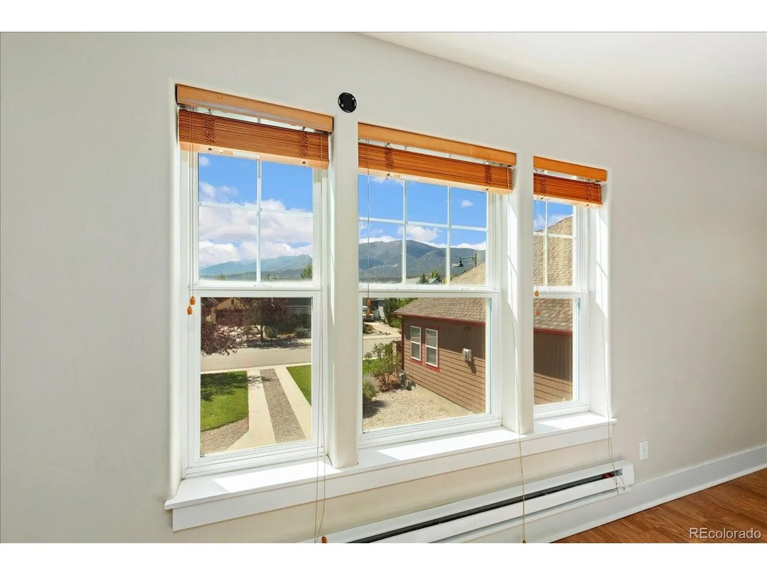 Photo of 12 Trailside Cir