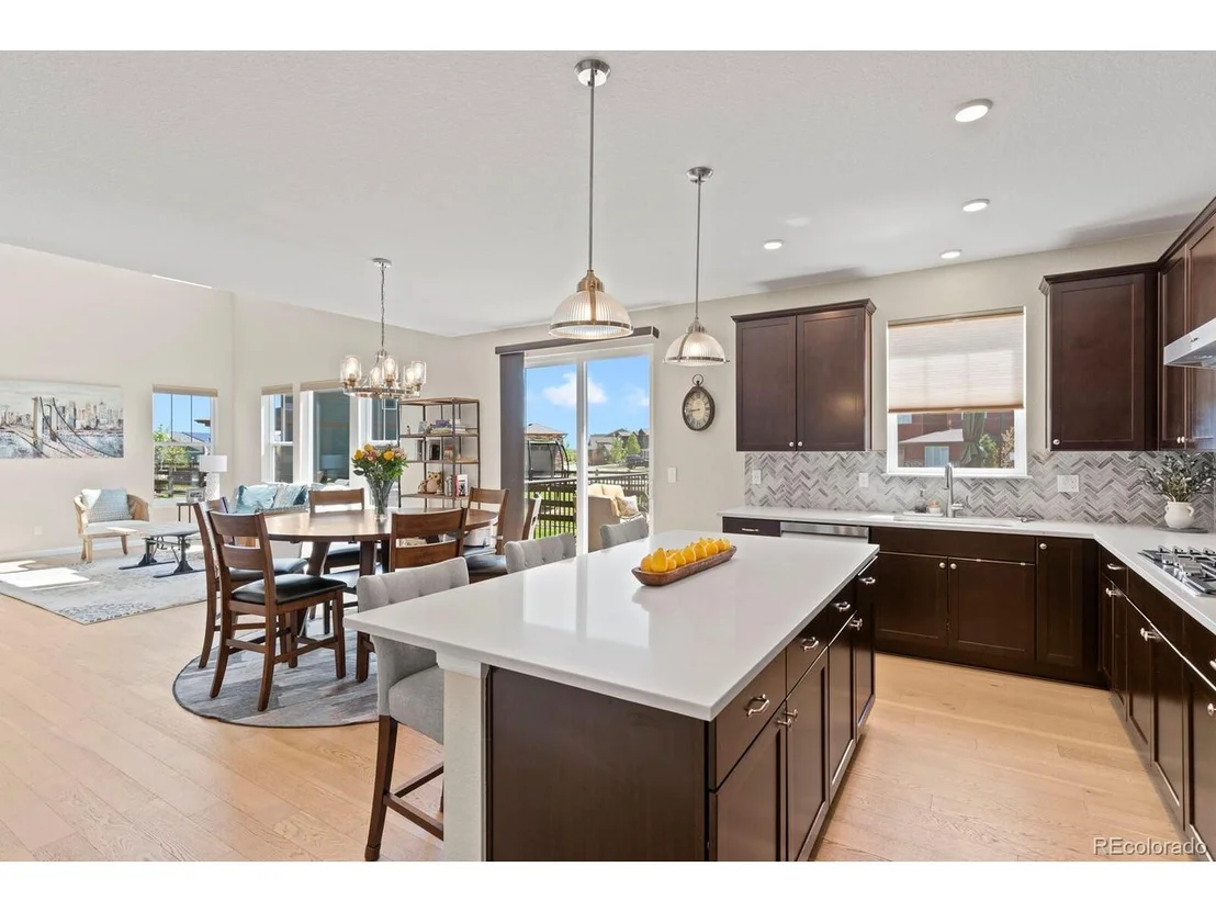 Photo of 991 Stagecoach Dr