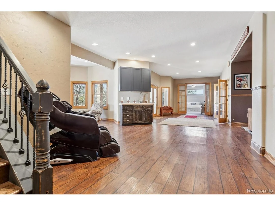 Photo of 10010 Steeplechase Dr
