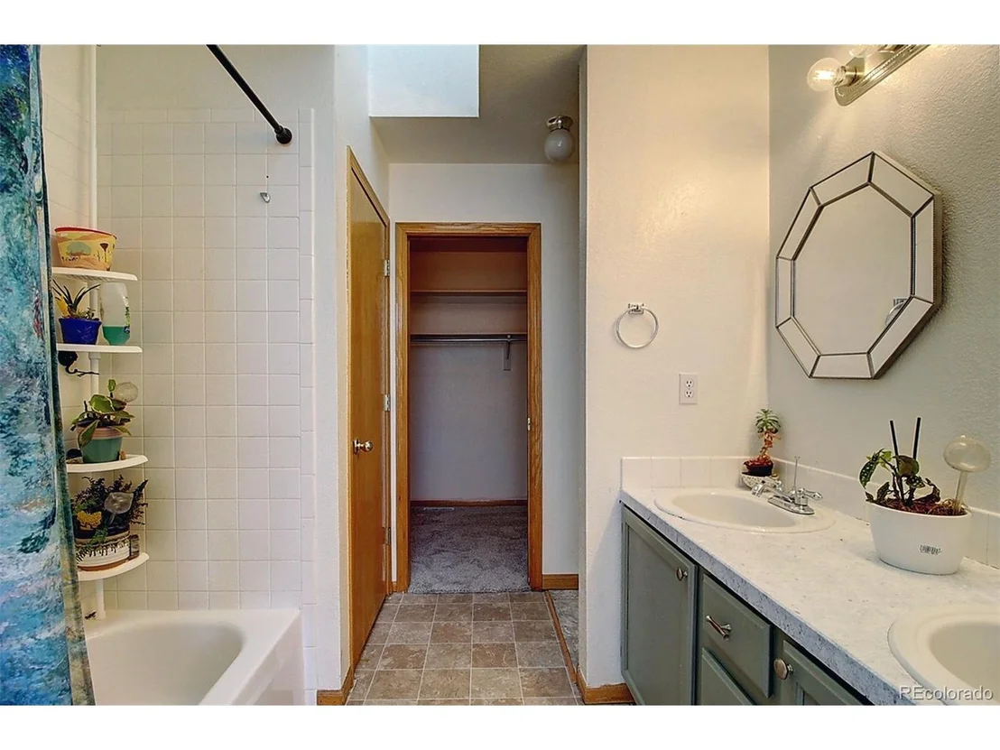 Photo of 312 Derry Dr