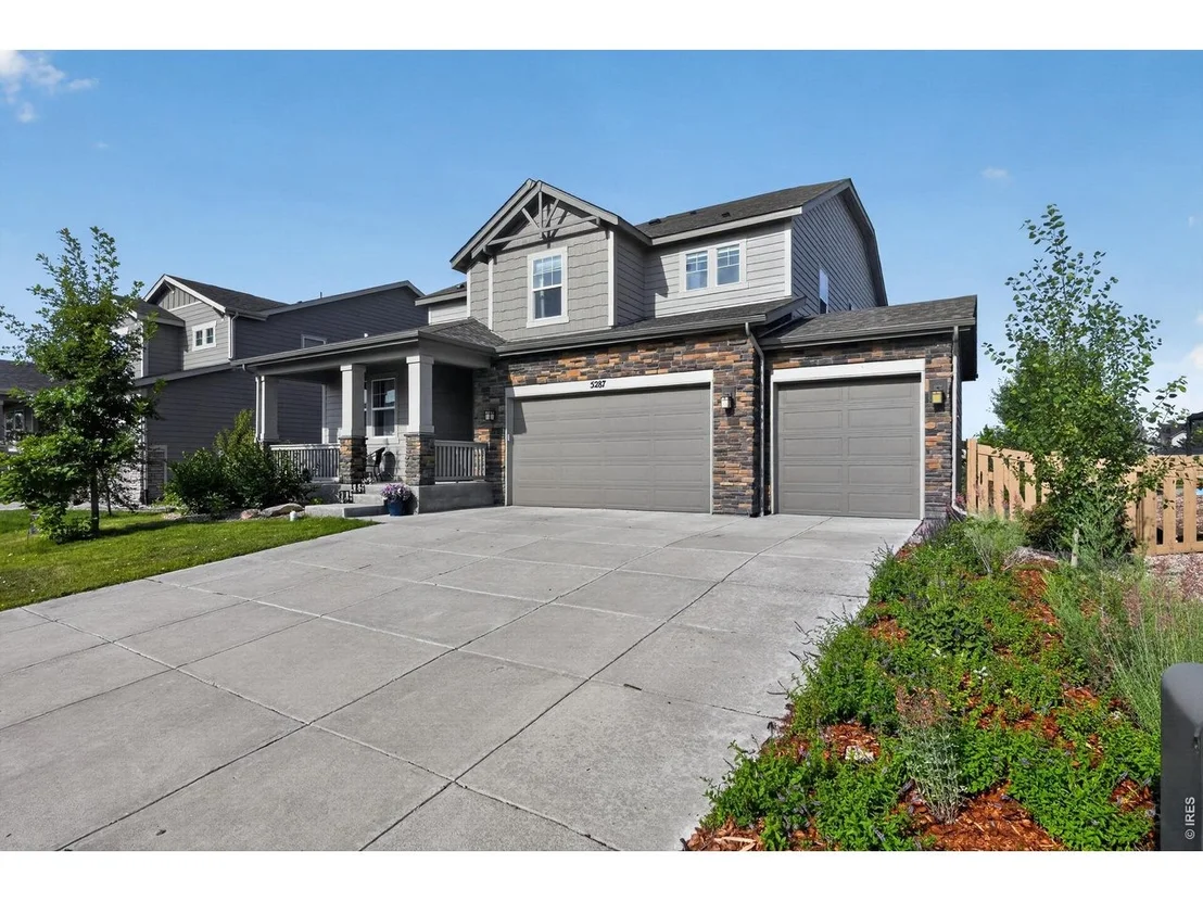 Photo of 5287 Alberta Falls St