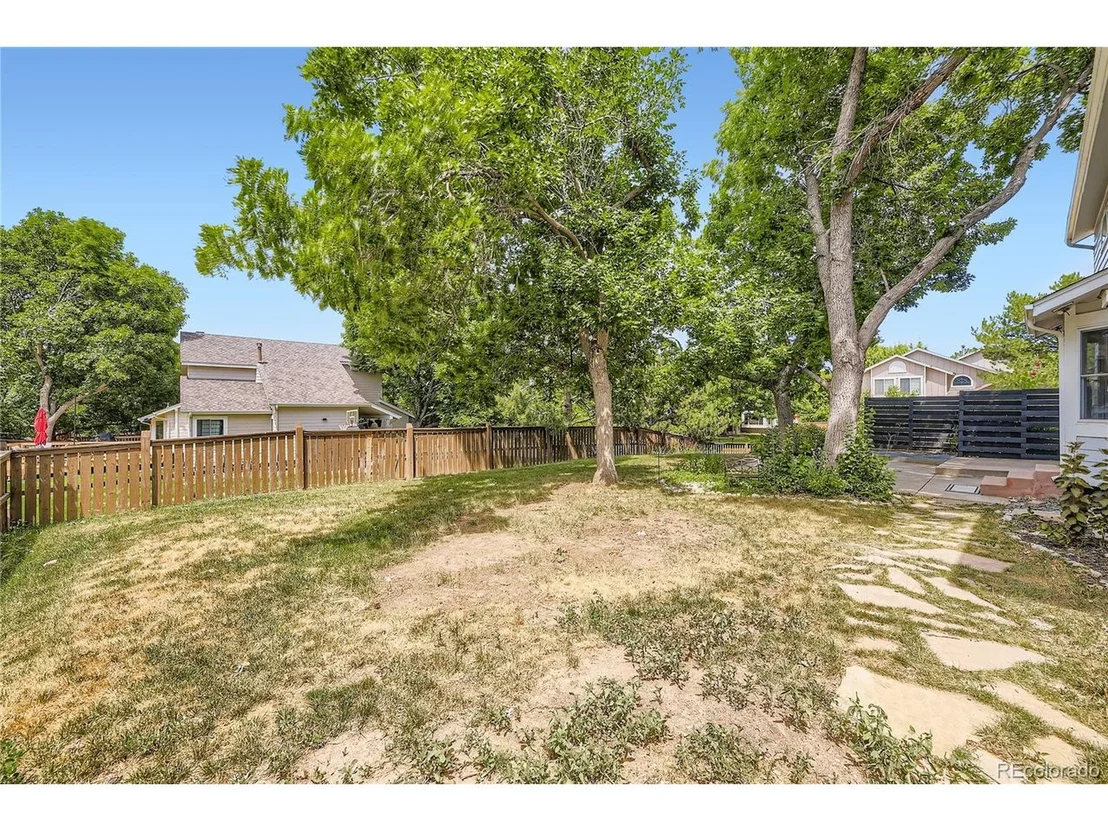 Photo of 9492 Crestmore Way