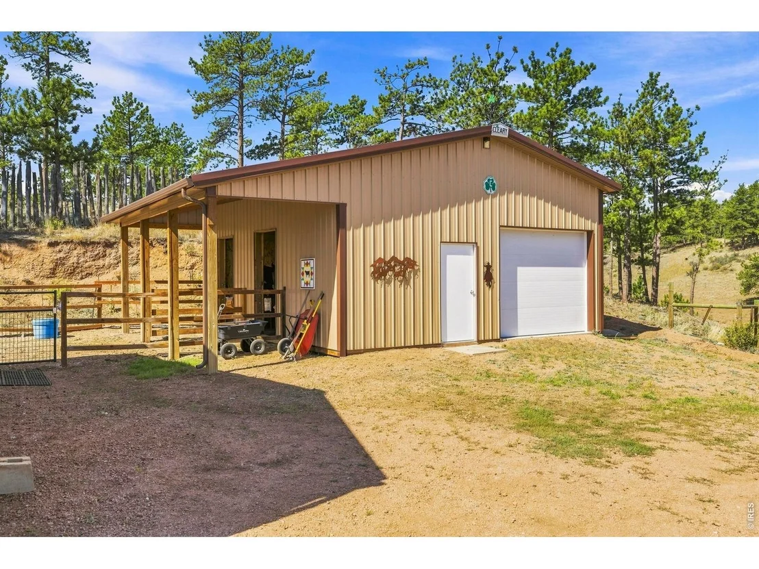 Photo of 557 Red Bluff Rd