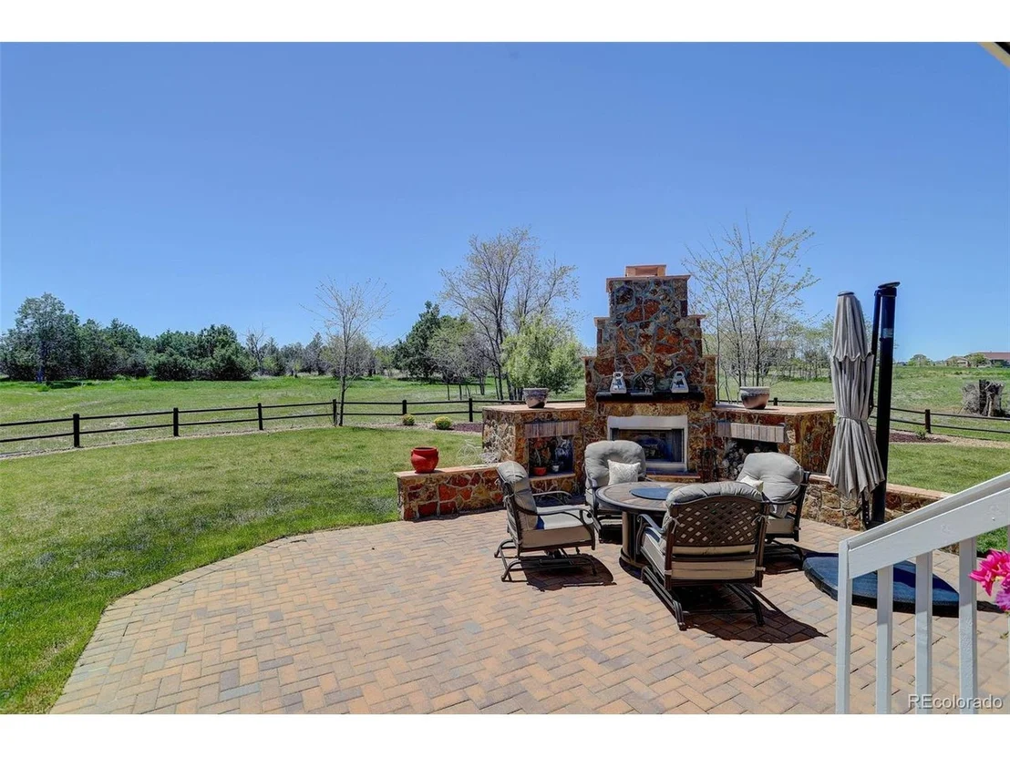 Photo of 2617 Loyd Cir