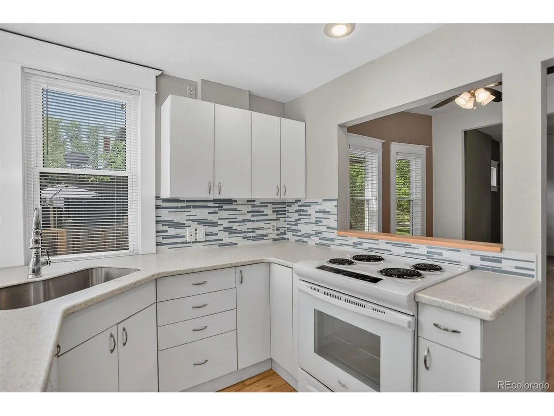 Photo of 4250 Hooker St
