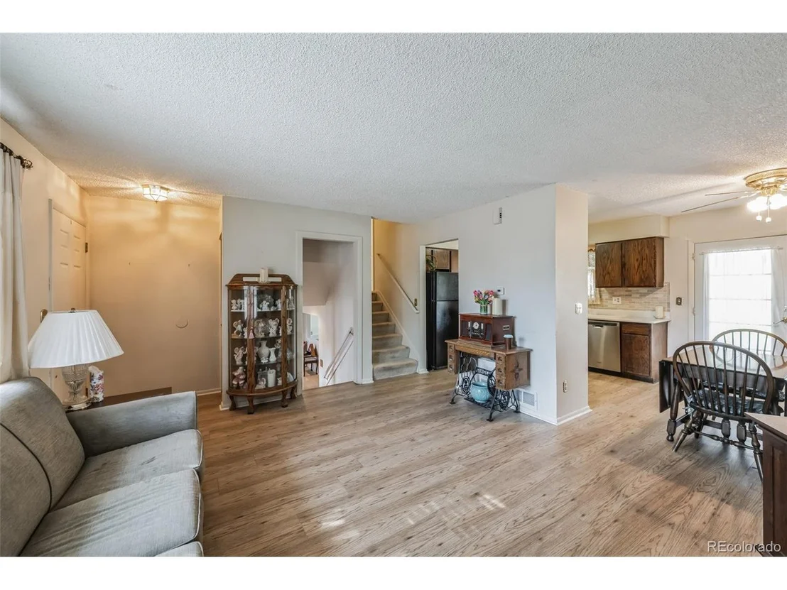 Photo of 11084 Clermont Dr