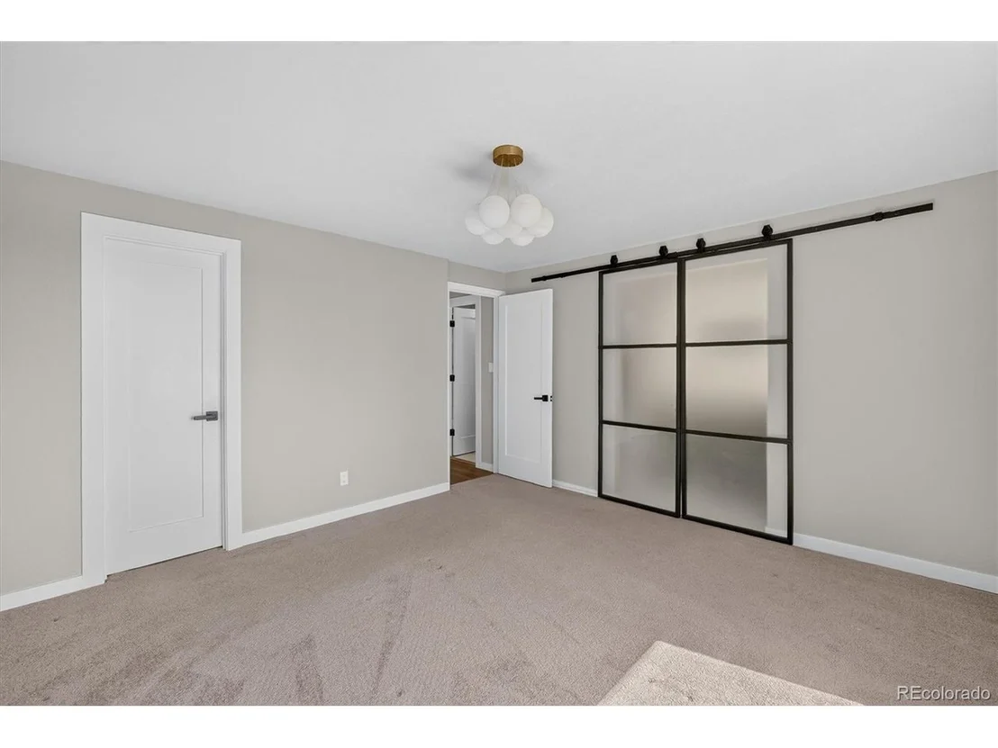 Photo of 6465 Red Hill Rd