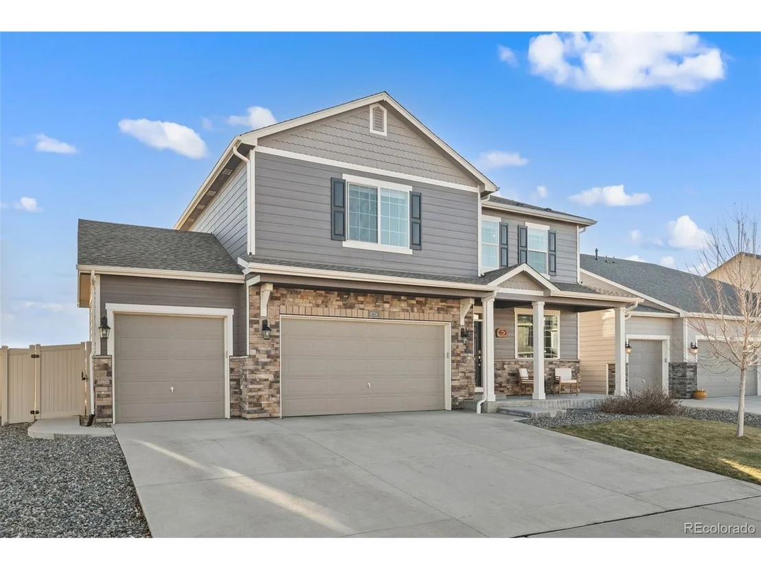 Photo of 6724 Fraser Cir