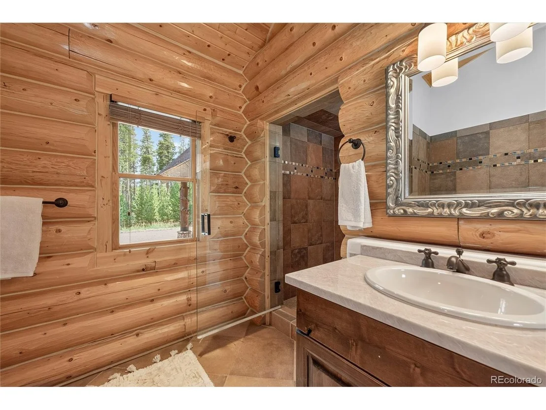 Photo of 764 Stagecoach Dr