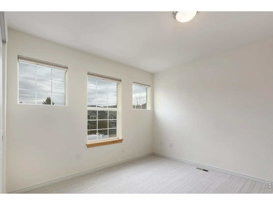Photo of 103 Estes Ct
