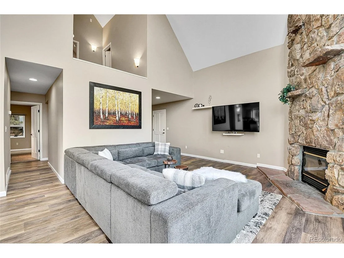 Photo of 30382 Marys Dr