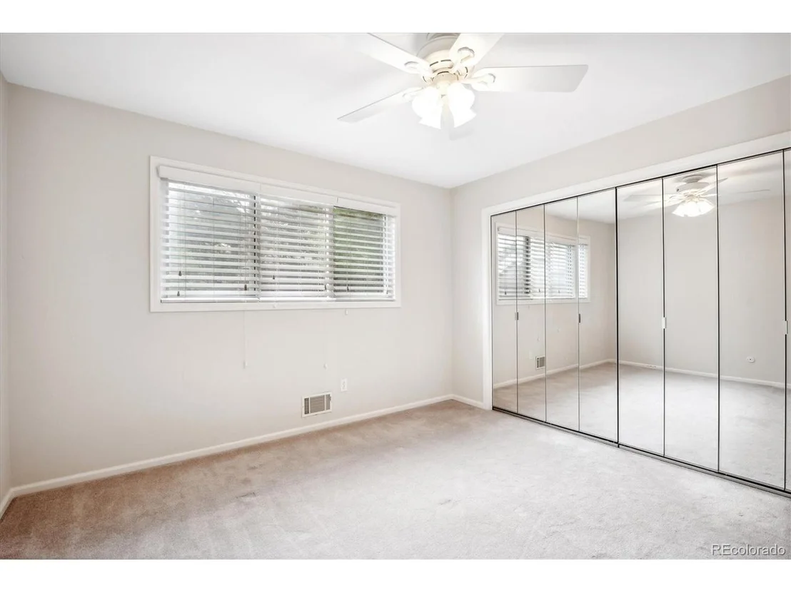Photo of 1715 W 115th Cir