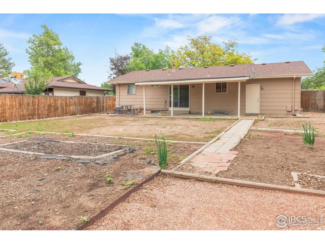 Photo of 525 36th Ave Ct