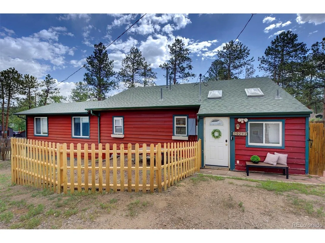 Photo of 30282 Spruce Rd