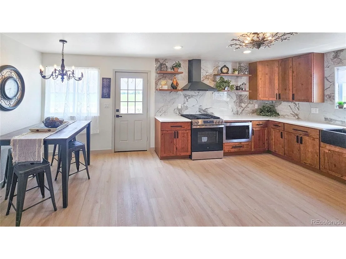Photo of 7447 County Road U