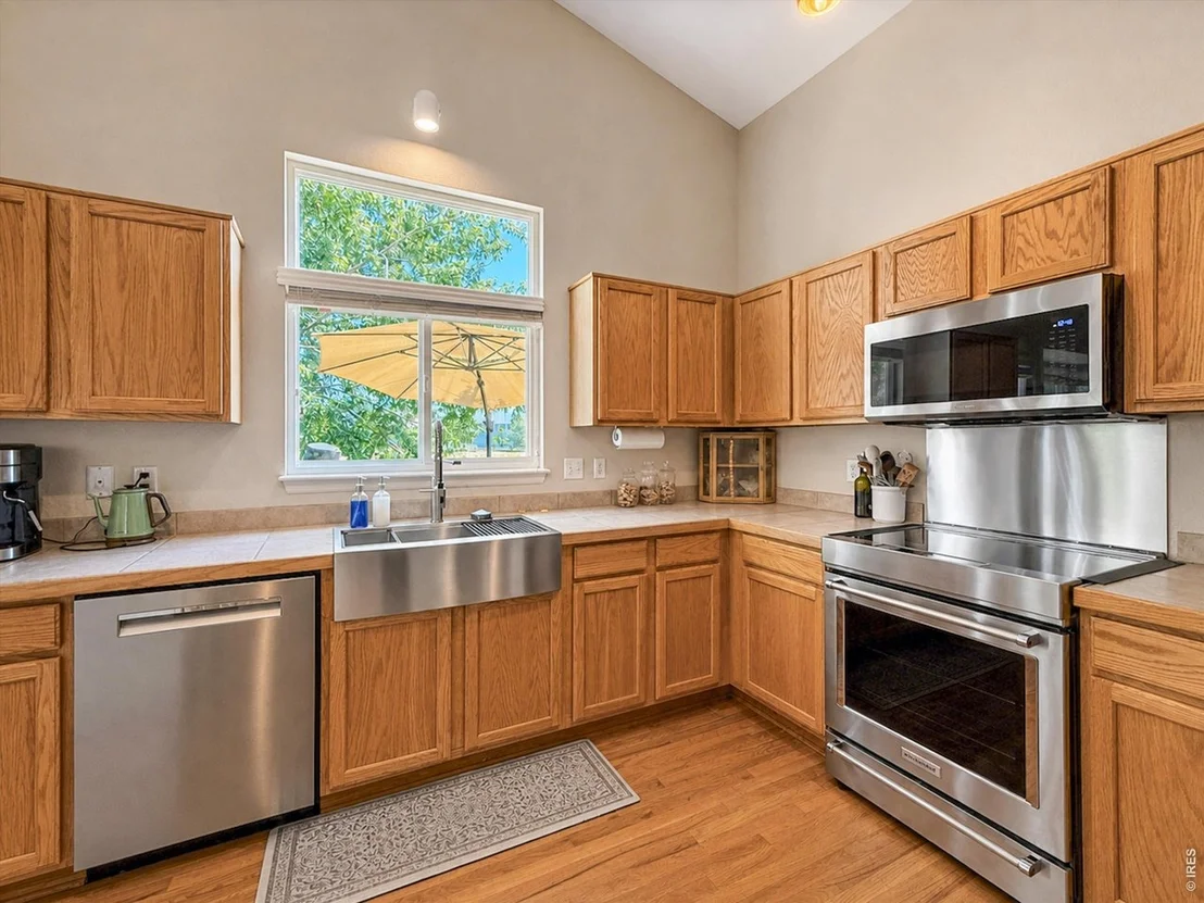 Photo of 5472 Fox Run Blvd