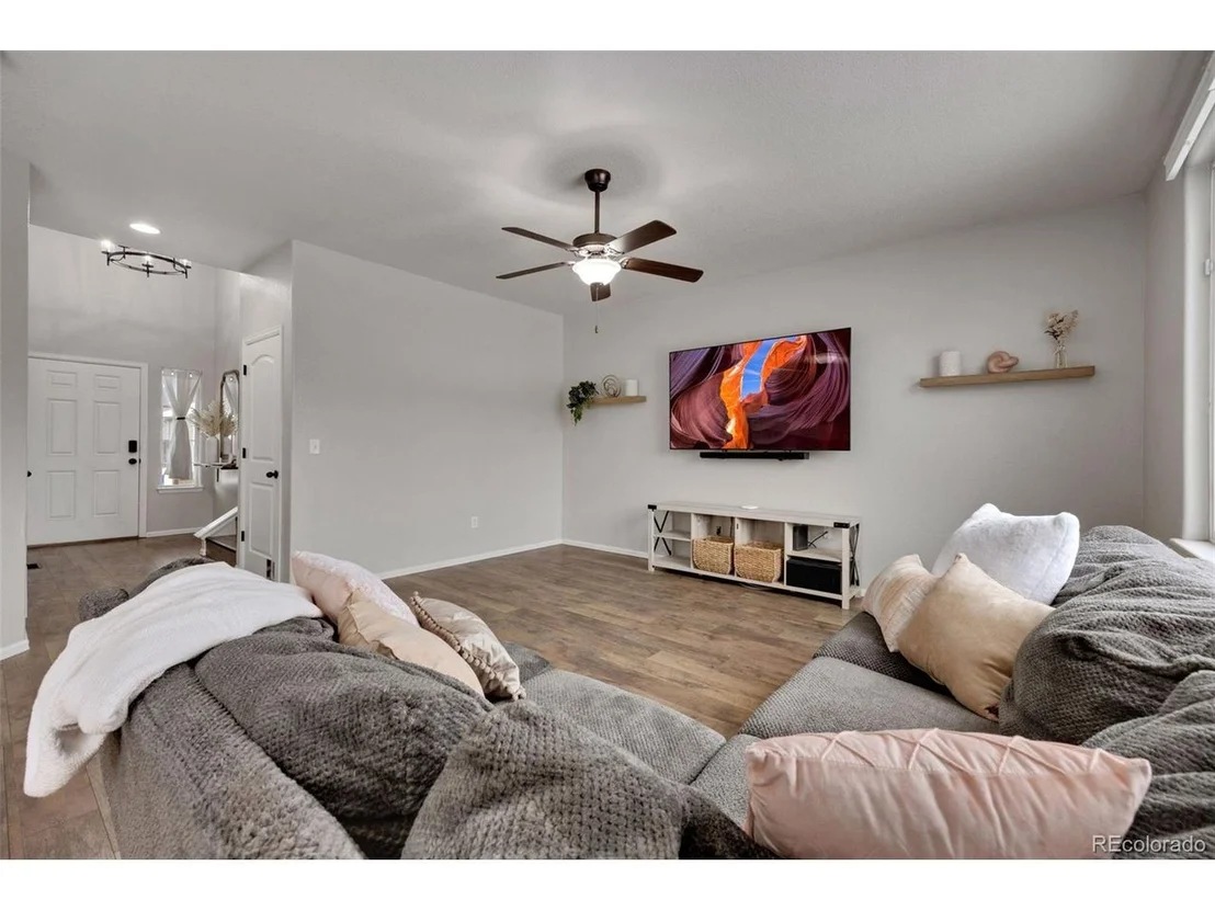 Photo of 490 Territory Ln