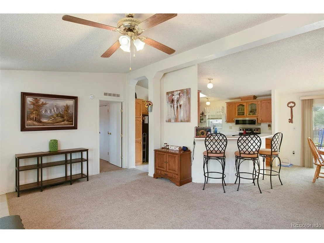 Photo of 350 2nd St