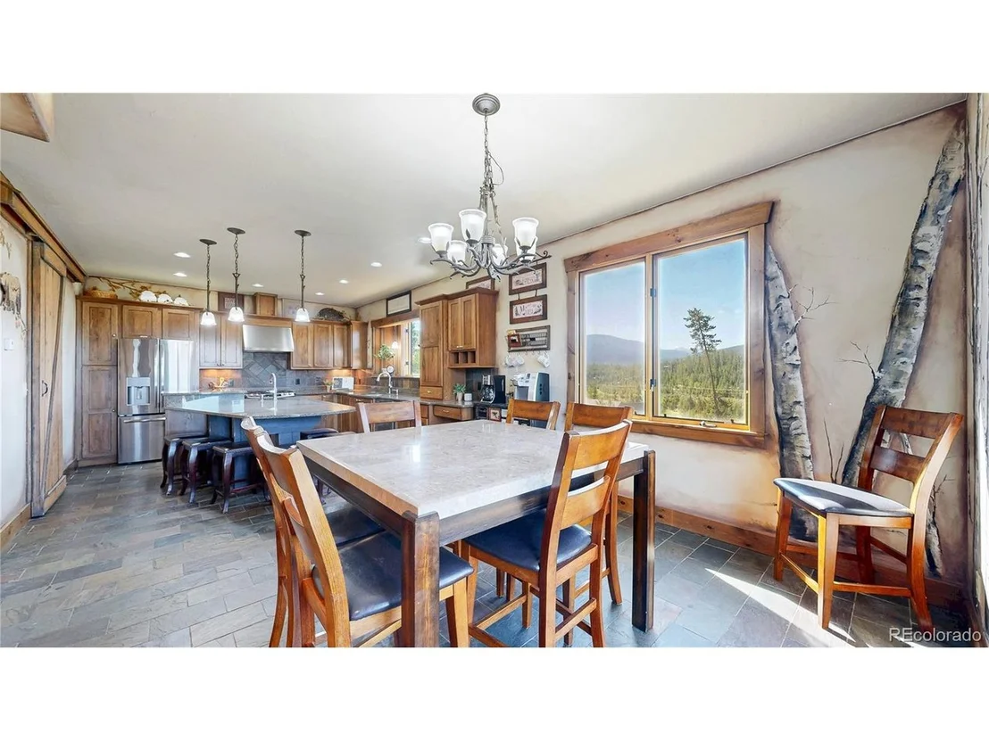 Photo of 560 County  Road 662