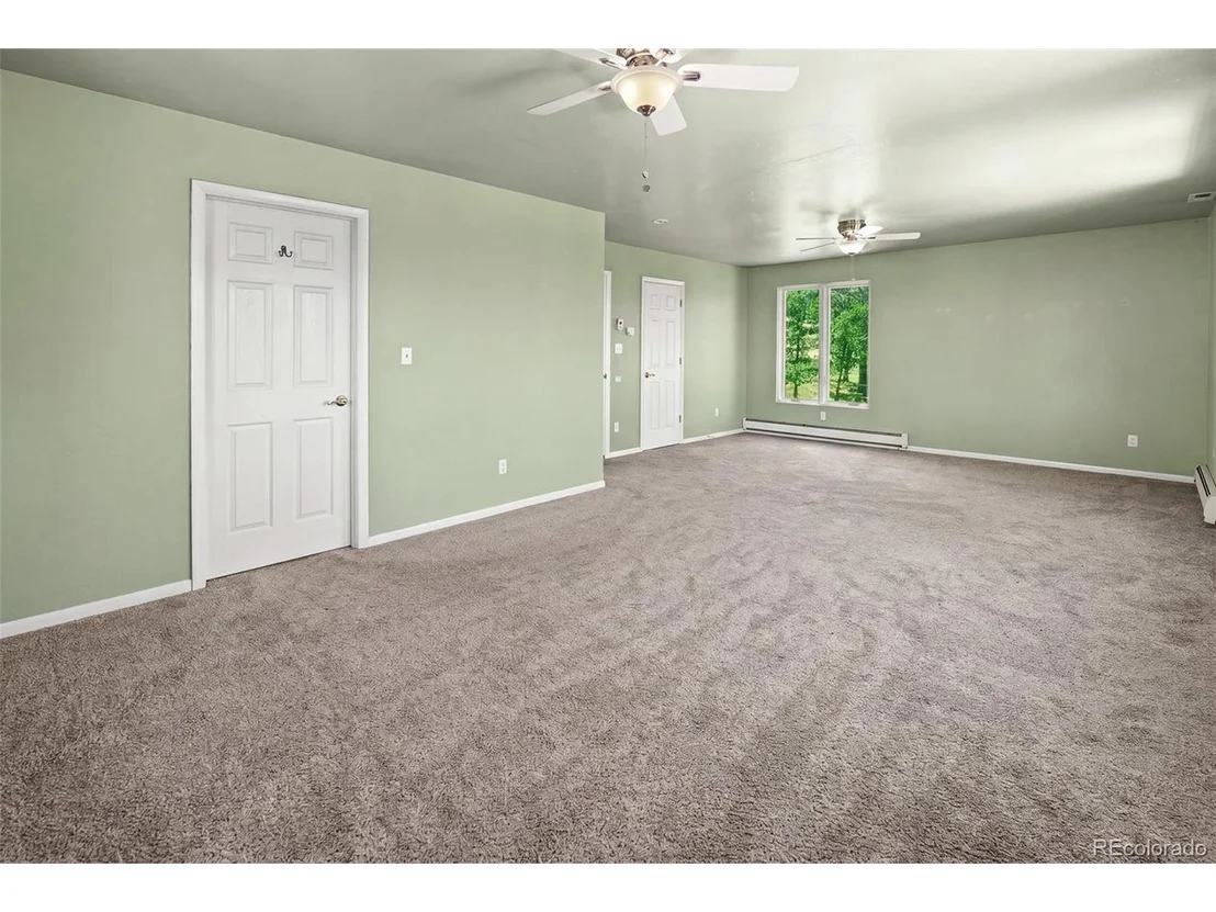 Photo of 114 Ranier Ln