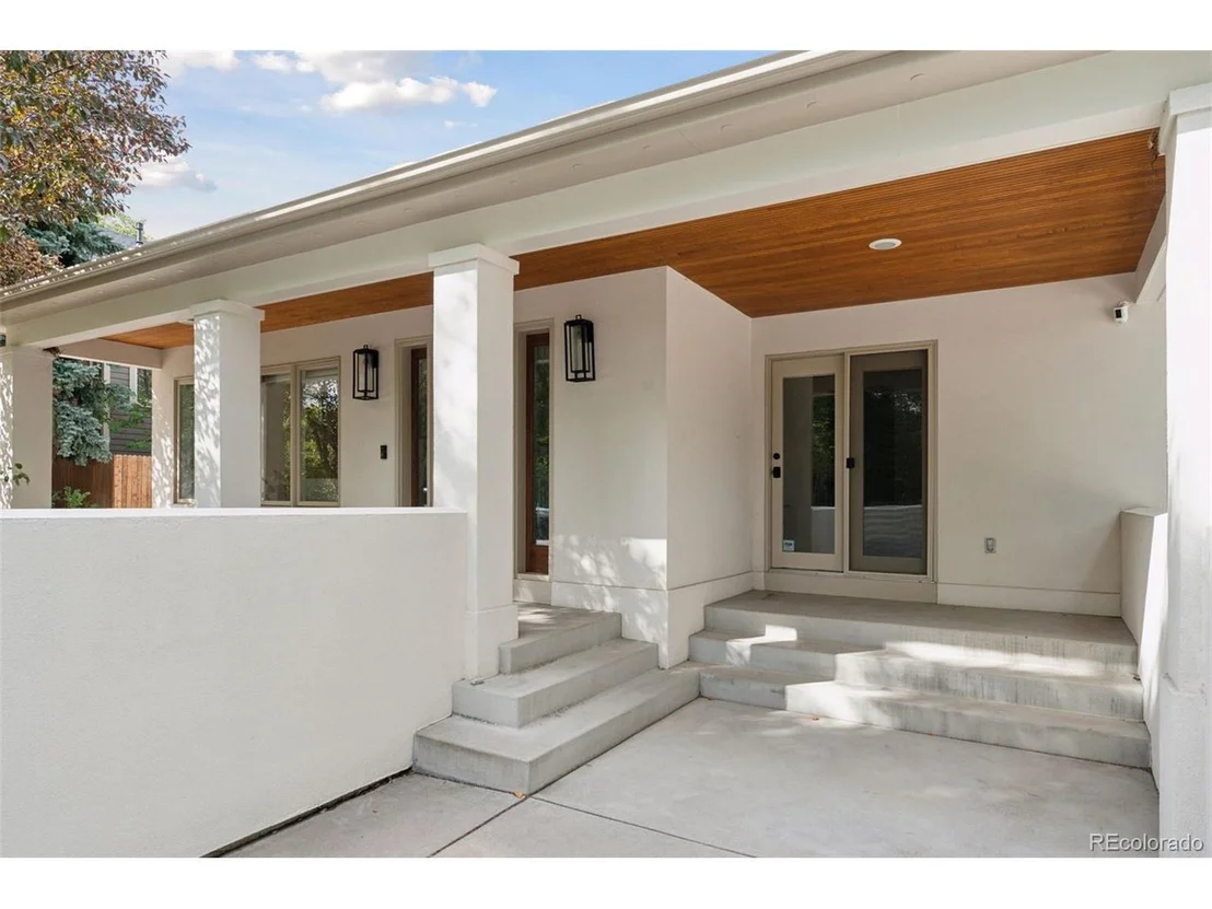 Photo of 415 Forest St