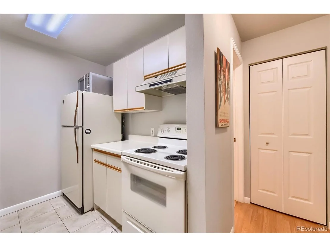 Photo of Unit 35 at 3025 Broadway St